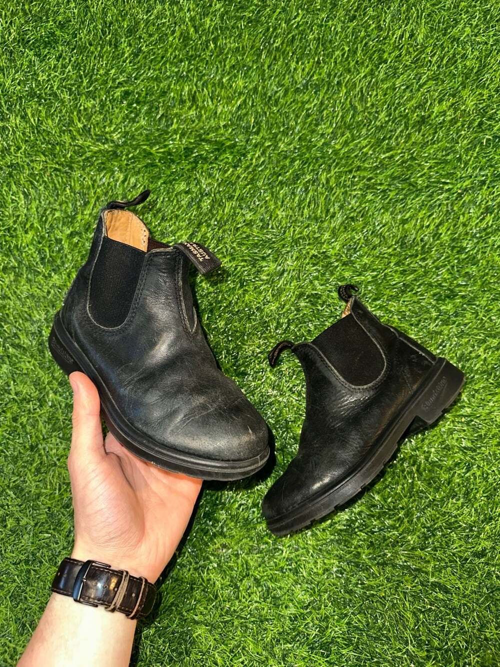 Blundstone Chelsea Boots Black Leather kids size 12
